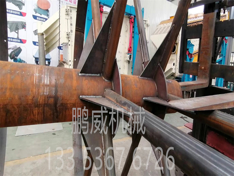 加強設備結構，支撐位置三角加強筋！